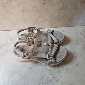 Skechers Women's Tan Sandals